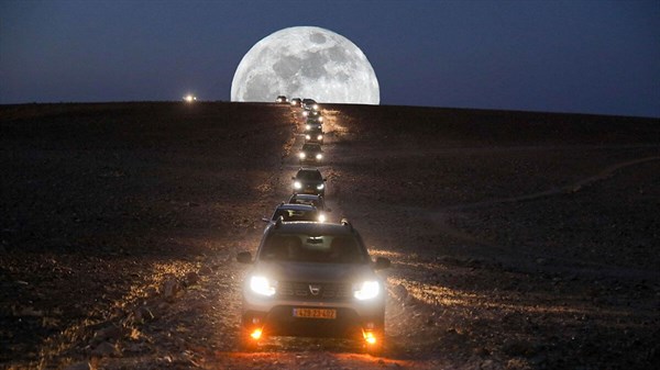 טיול ליל ירח - תמונת גלריה 1